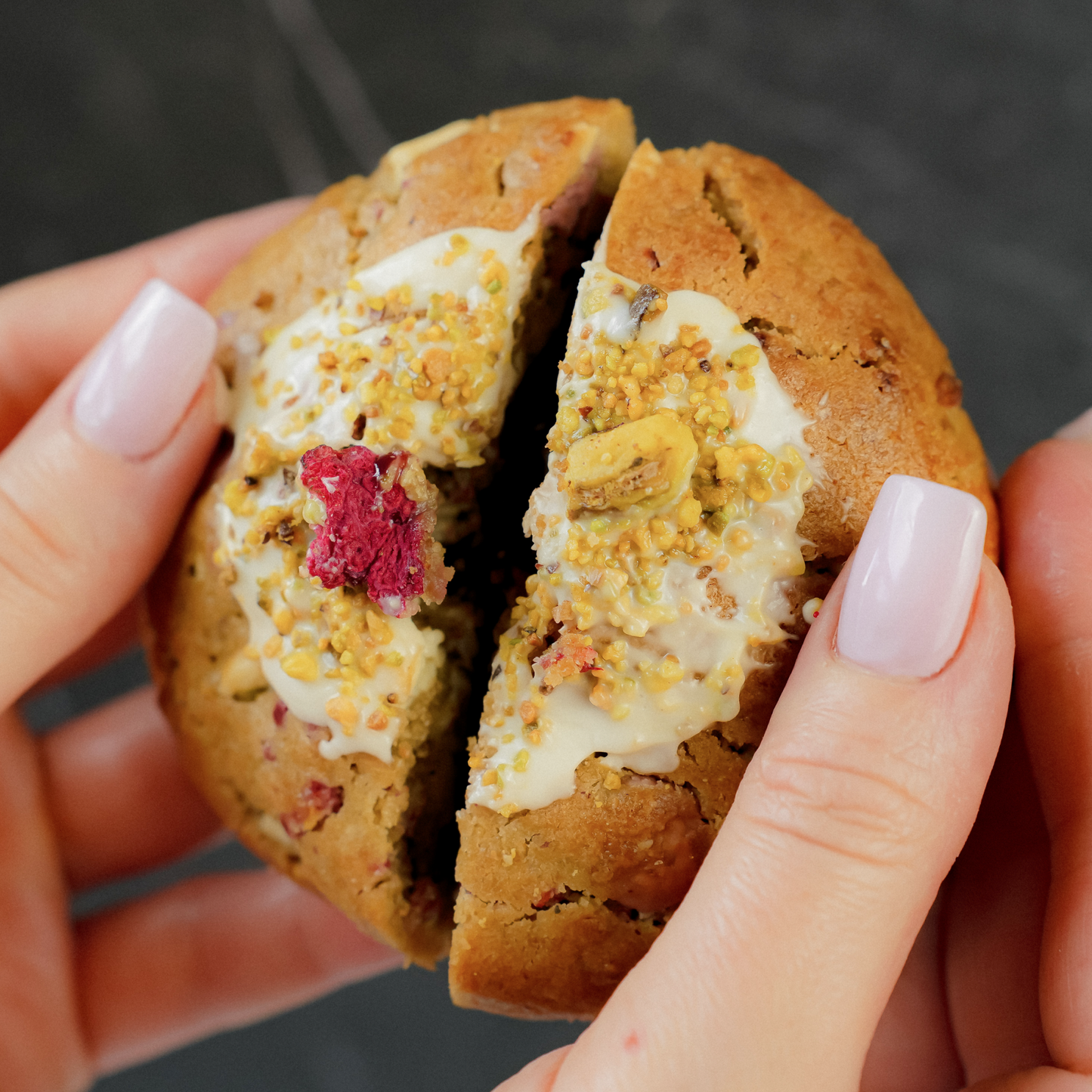 Pistachio Raspberry Cookie